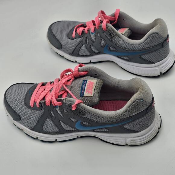 Nike Women's 7 Shoe Revolution 2 Athletic Running Sneaker 554900-006 Gray - Picture 7 of 12
